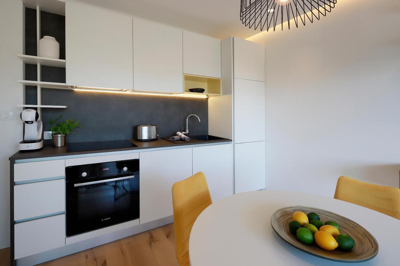 Modena Maris-Heated Pool-Grill-Relax-Jacuzzi Apartments Ічичі Екстер'єр фото
